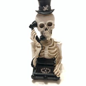 Skeleton On The Phone Decor 5.25”